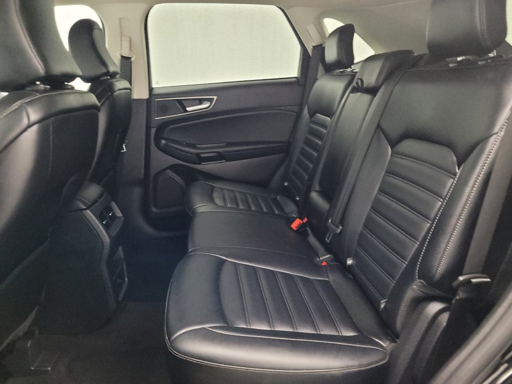 Used 2024 Ford Edge SEL image 18