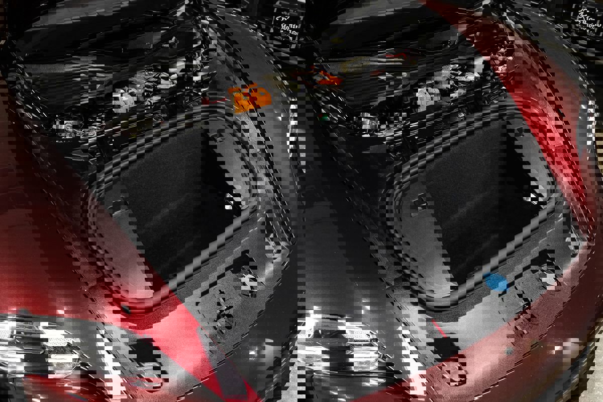 Used 2021 Porsche Taycan 4S w/ Premium Package image 52