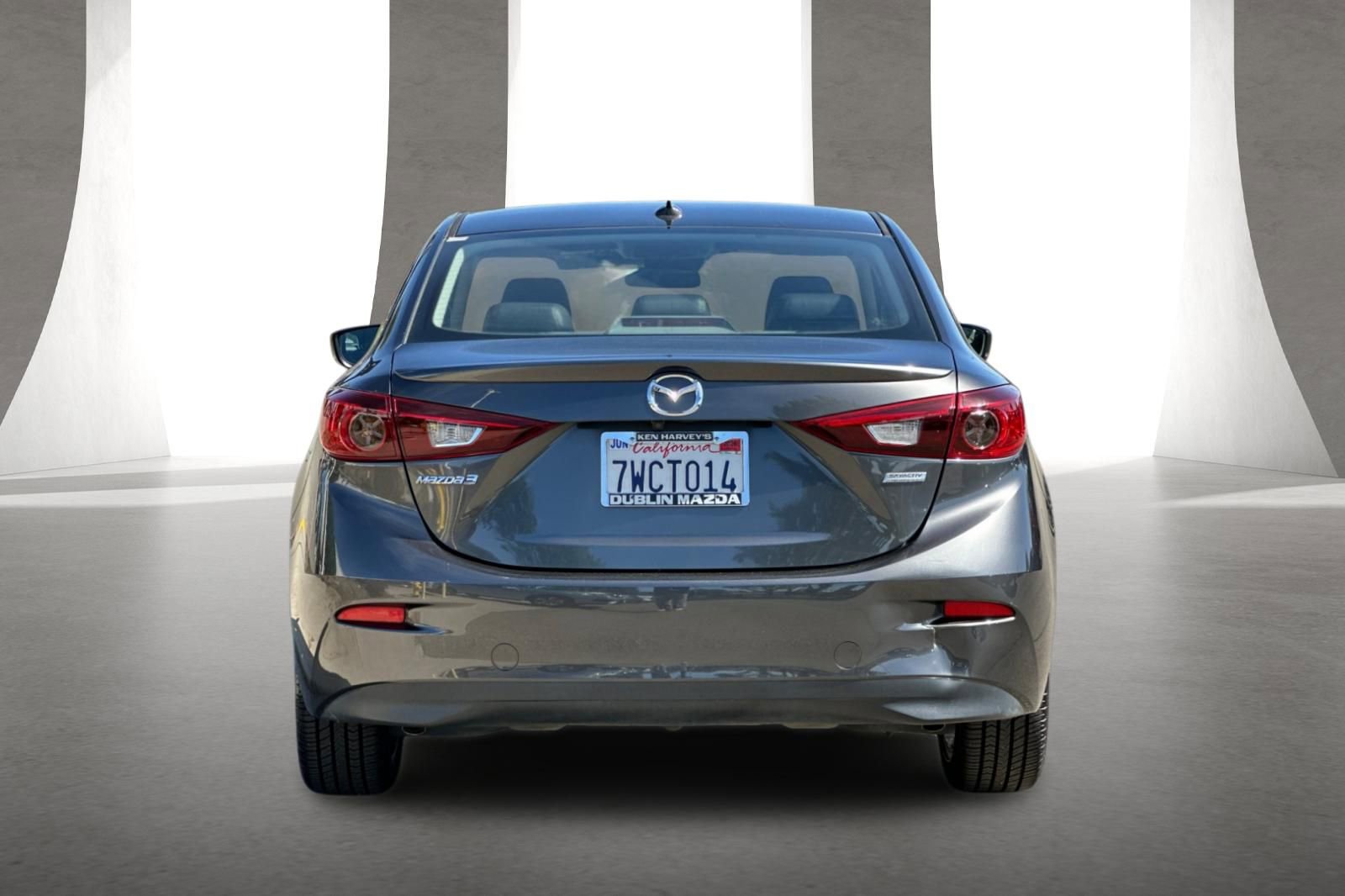 Used 2017 MAZDA MAZDA3 Grand Touring FWD image 5