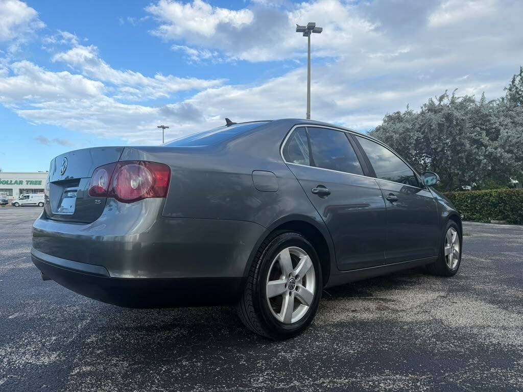 Used 2008 Volkswagen Jetta SE FWD image 3