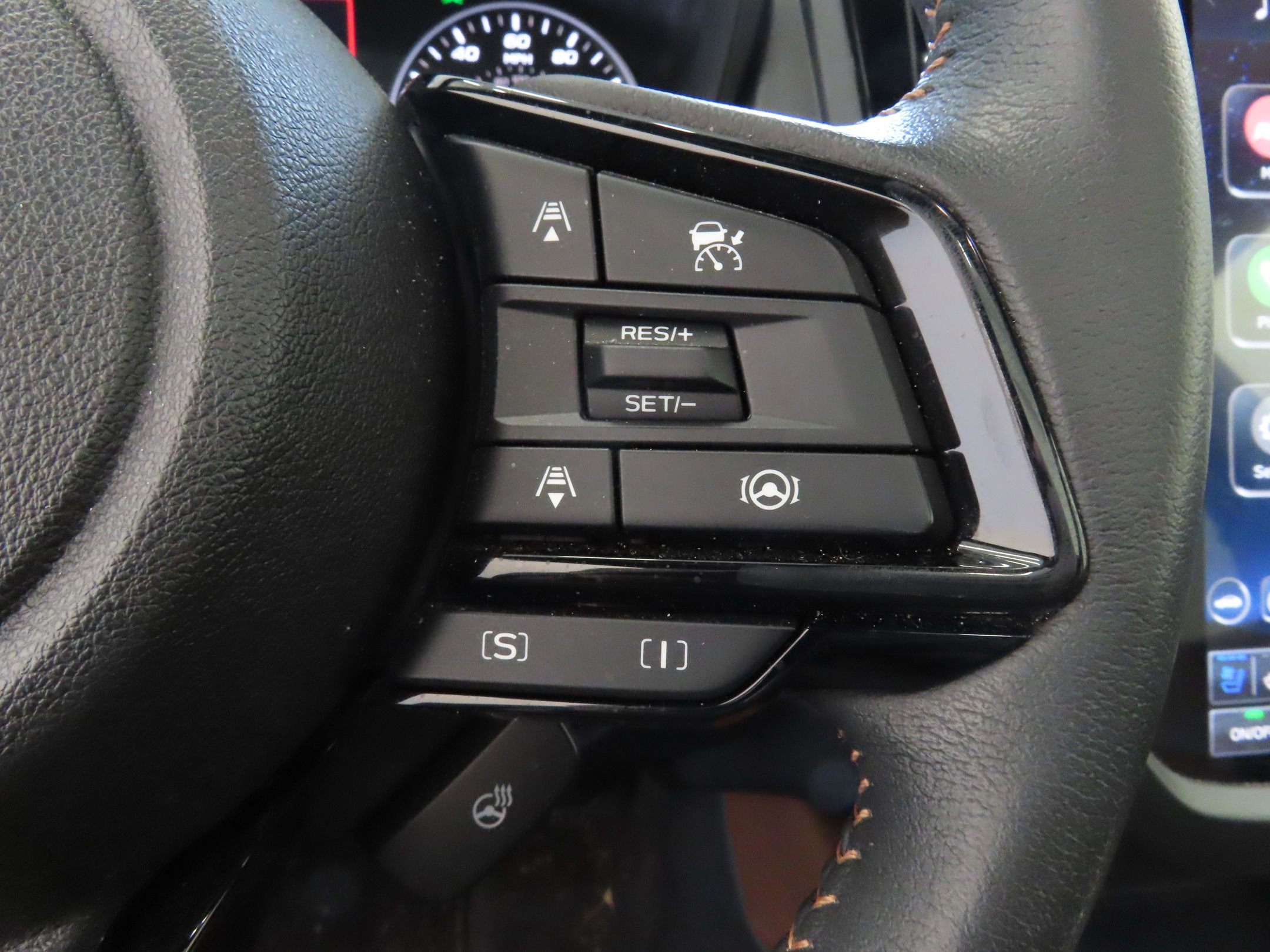 Used 2025 Subaru Forester Touring AWD/4WD image 16