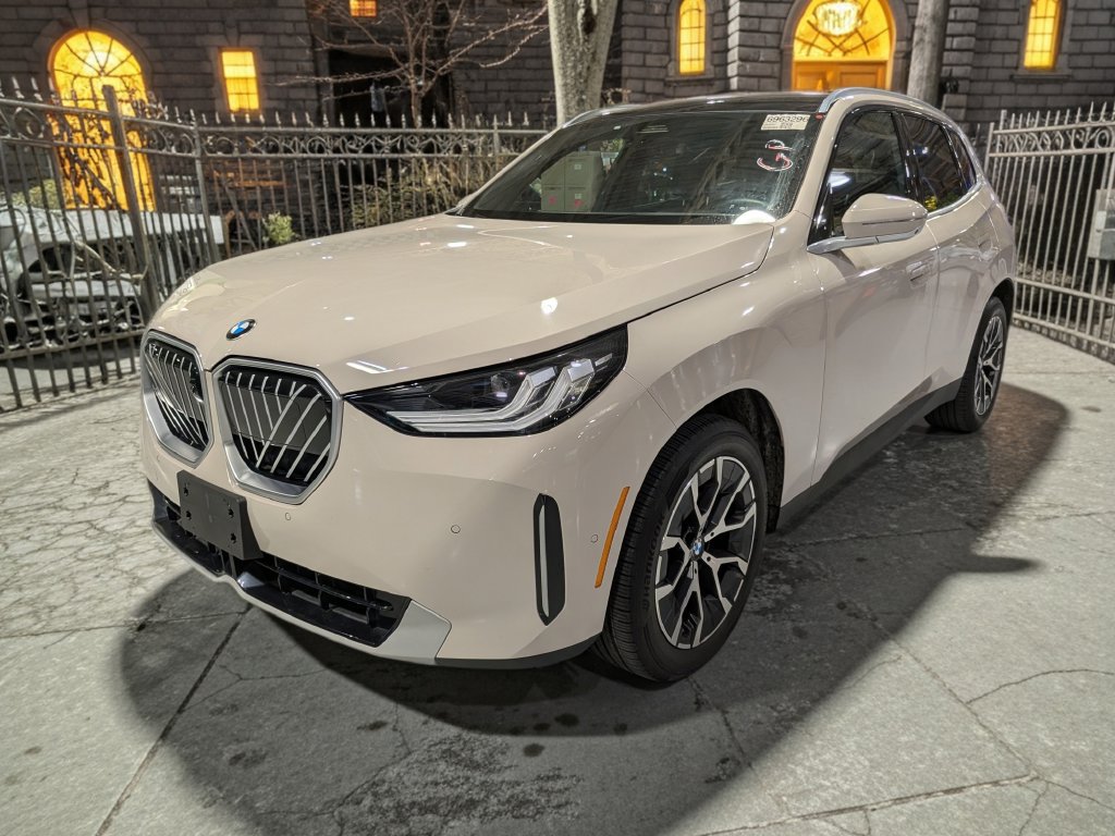 Certified 2025 BMW X3 xDrive30i w/ Premium Package