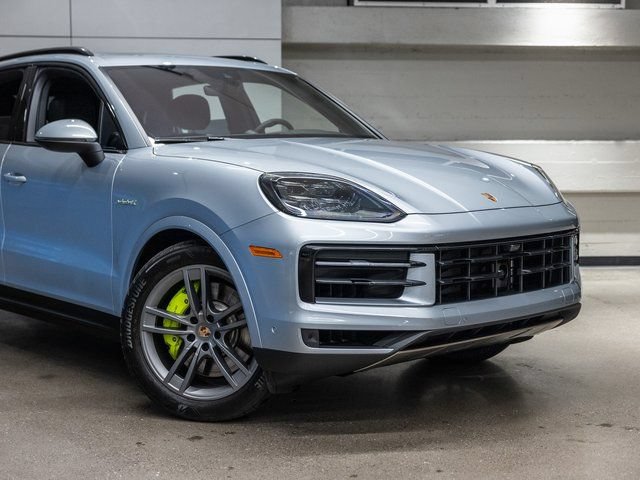 Certified 2026 Porsche Cayenne S AWD/4WD image 15