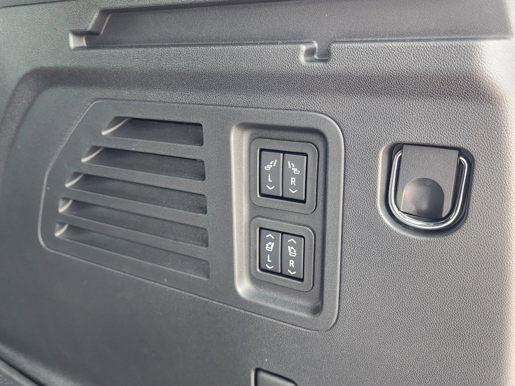 New 2026 Buick Enclave Sport Touring w/ Power Package image 51