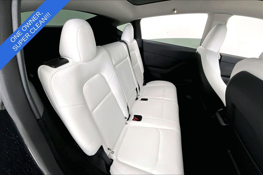 Used 2025 Tesla Model Y Long Range RWD image 31