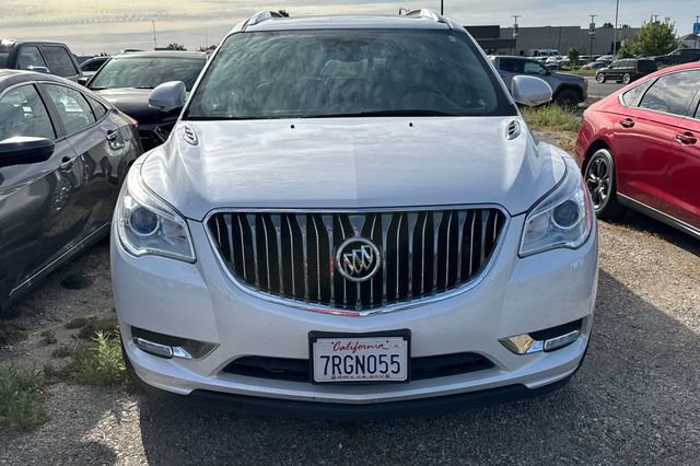 Used 2016 Buick Enclave Leather w/ Trailering Package FWD image 3