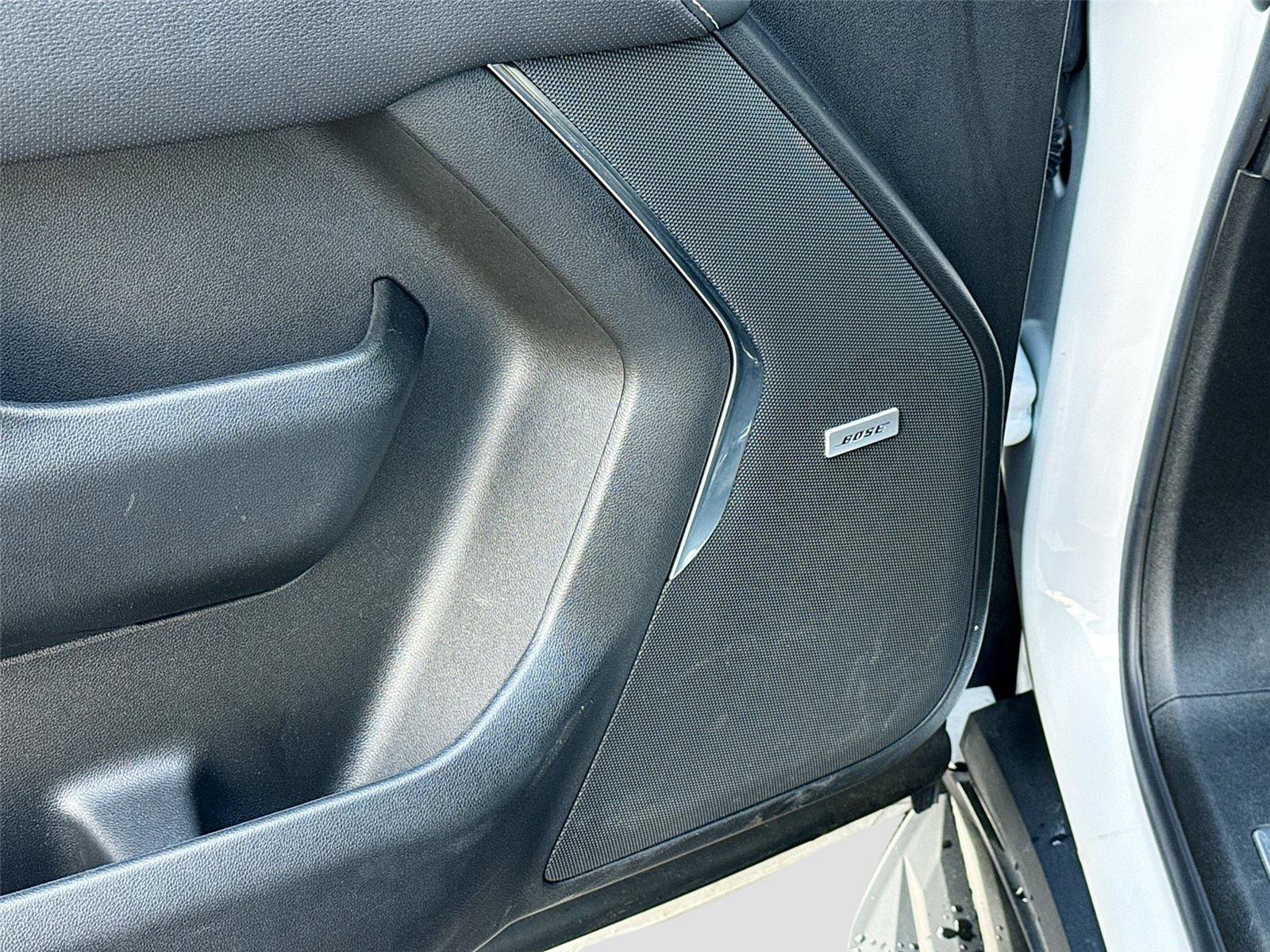 Used 2023 Chevrolet Tahoe Premier w/ Premium Package AWD/4WD image 19