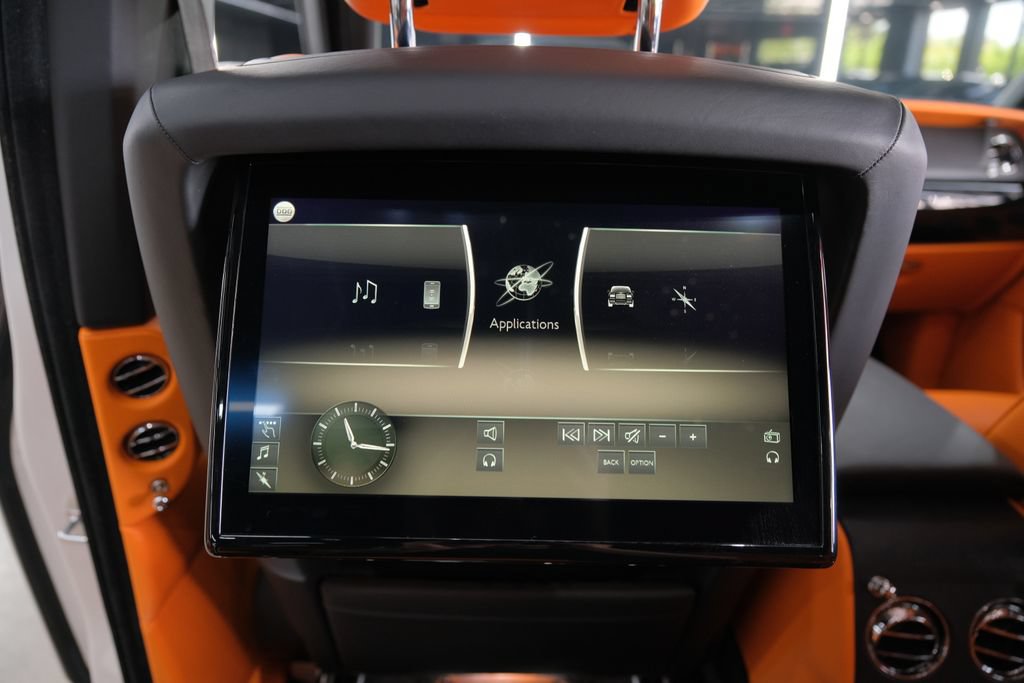 Used 2021 Rolls-Royce Cullinan AWD/4WD image 47