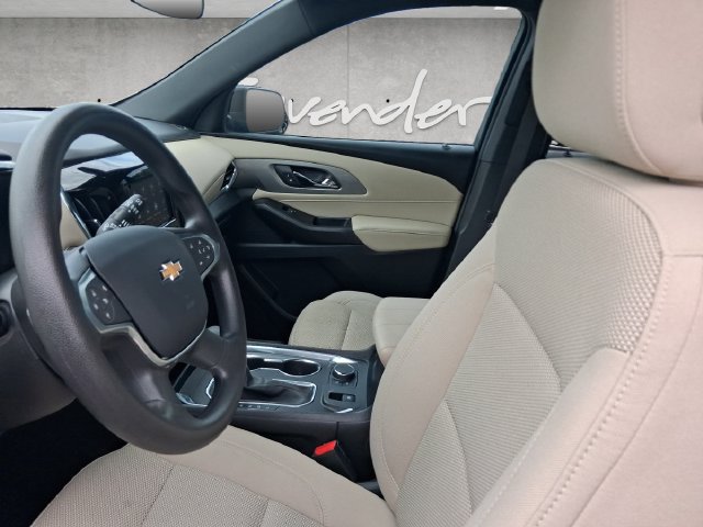Used 2024 Chevrolet Traverse LS FWD image 24