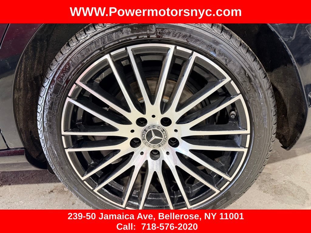 Used 2022 Mercedes-Benz C 300 4MATIC Sedan w/ Pinnacle Trim Package image 21