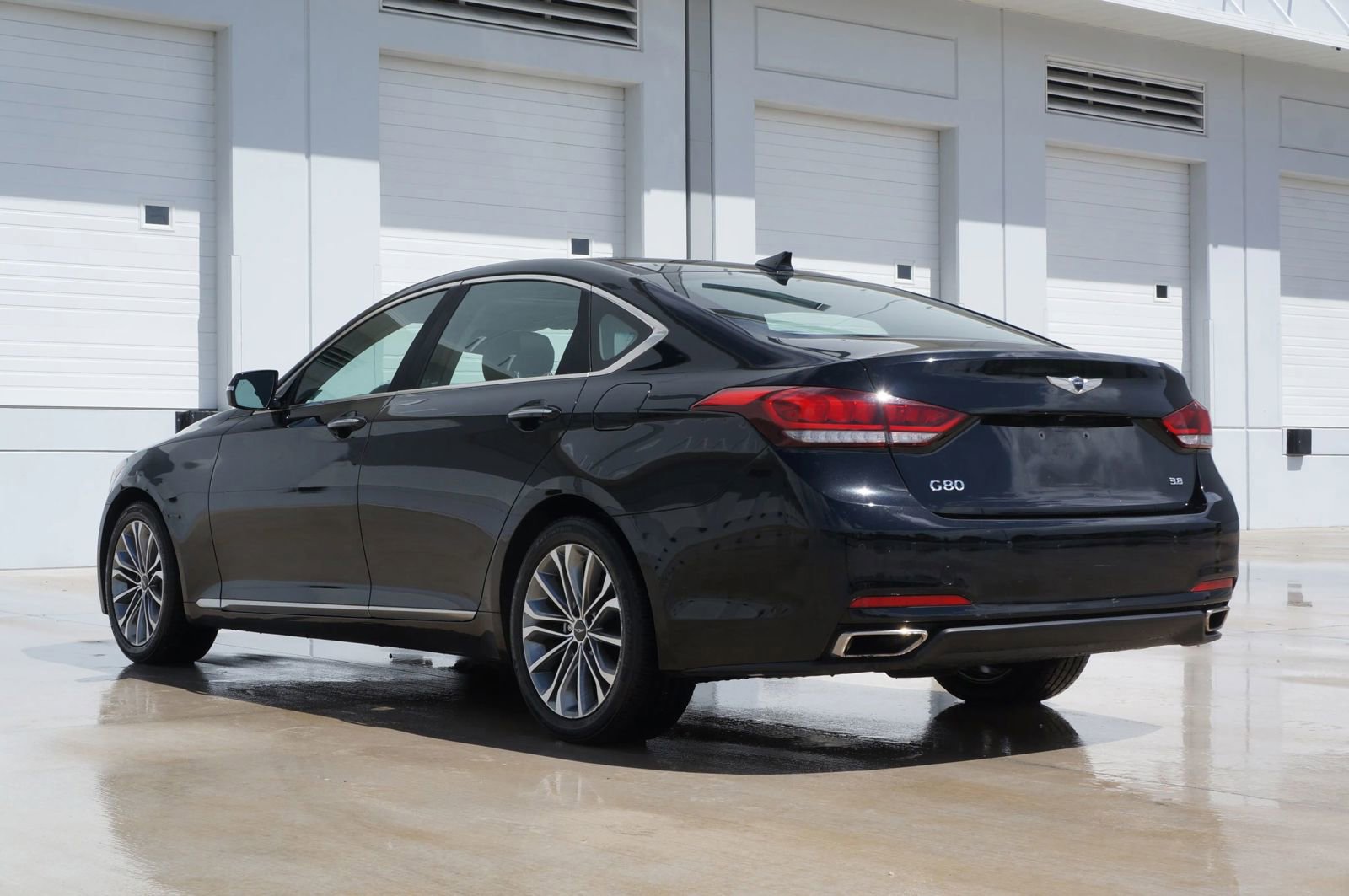 Used 2017 Genesis G80 3.8 w/ Option Group 02 image 7