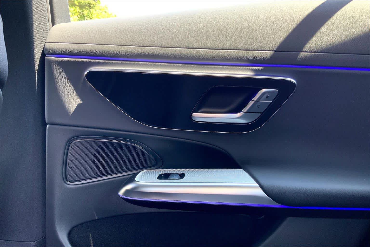 New 2027 Mercedes-Benz E 350 4MATIC Sedan image 23