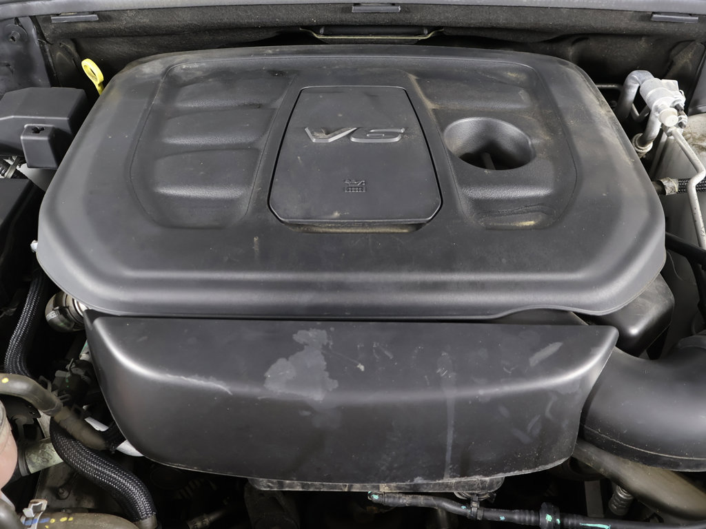 Used 2020 Jeep Grand Cherokee Altitude AWD/4WD image 18