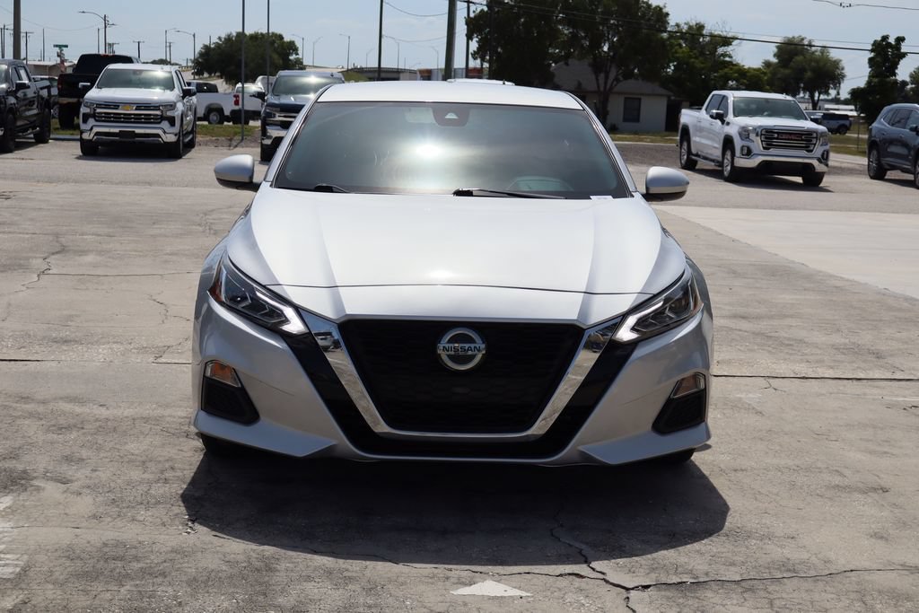 Used 2022 Nissan Altima 2.5 SV FWD image 4