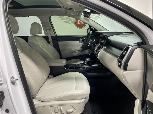 Used 2023 Kia Sorento SX AWD/4WD image 23