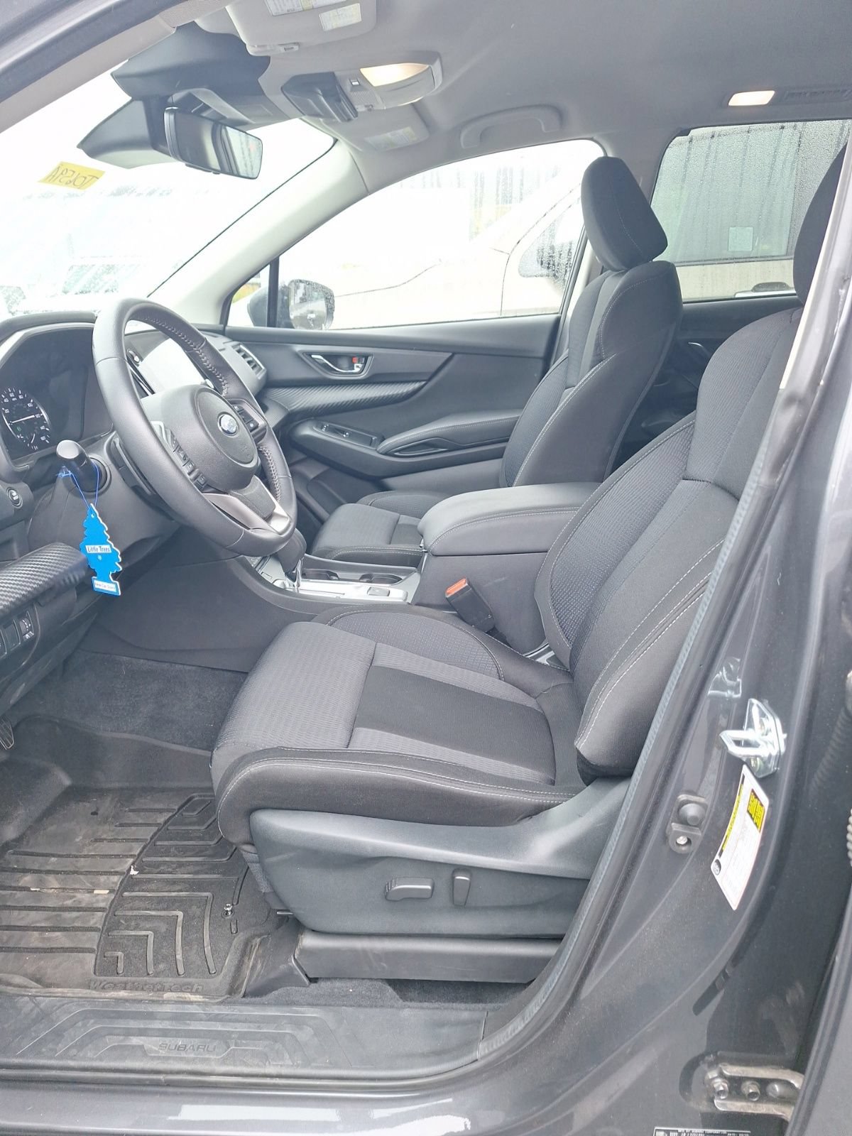 Used 2025 Subaru Ascent Premium AWD/4WD image 9