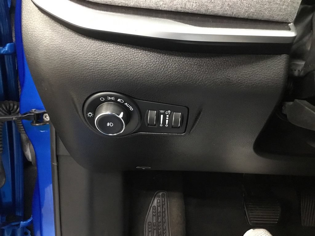 Used 2022 Jeep Compass Latitude AWD/4WD image 13