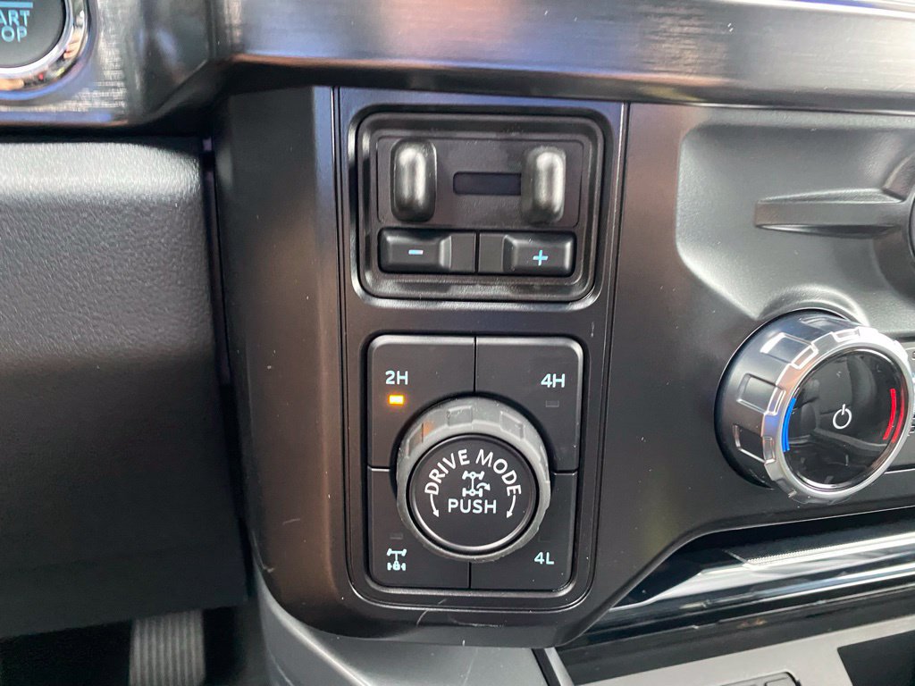 New 2026 Ford F250 Lariat w/ Tremor Off-Road Package AWD/4WD image 24