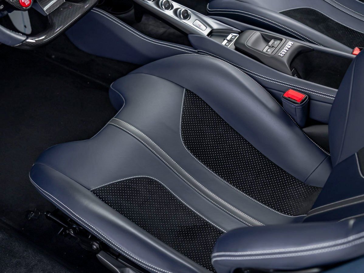 Used 2022 Ferrari F8 Tributo image 16