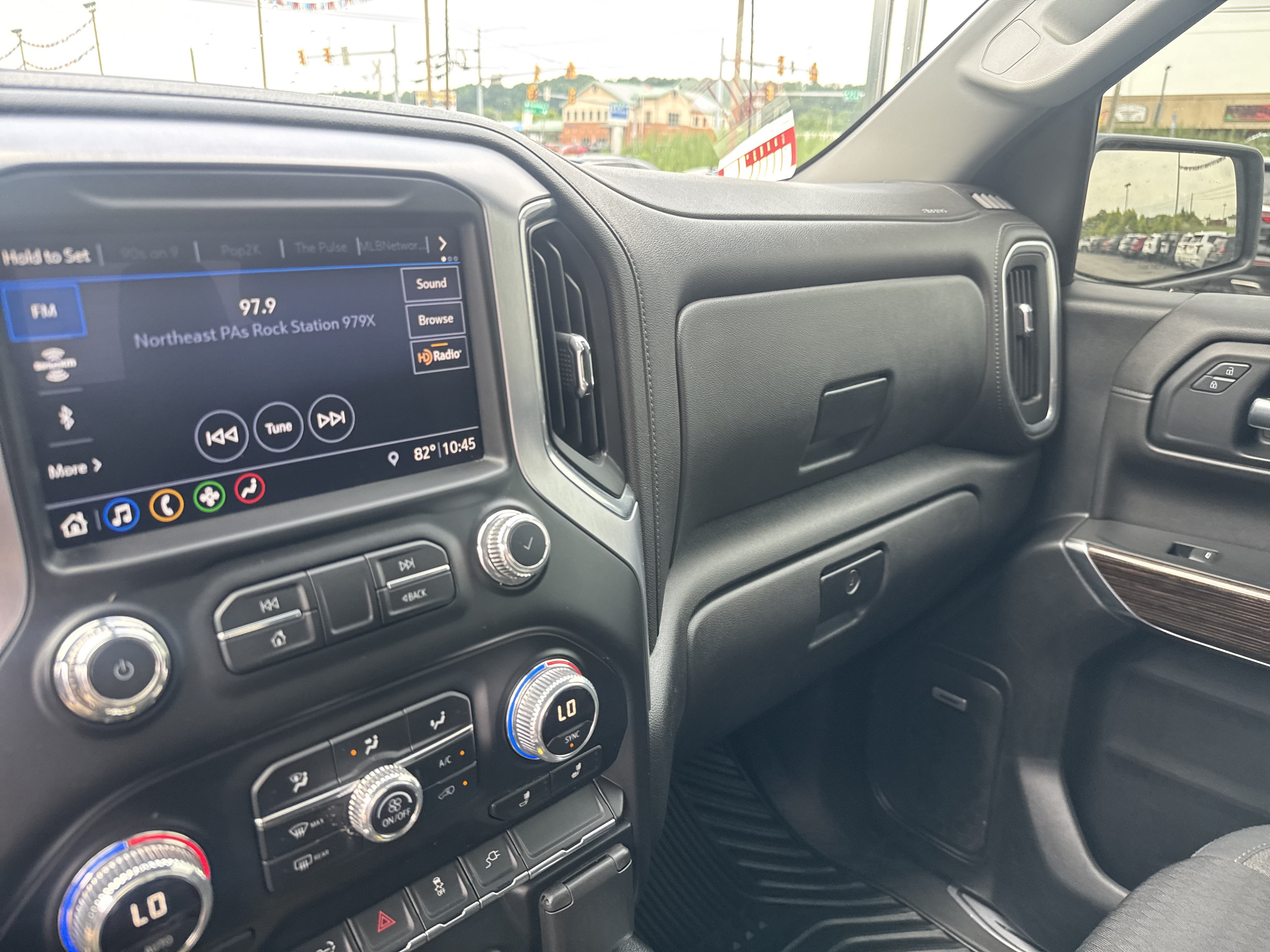 Used 2019 GMC Sierra 1500 Elevation w/ Elevation Value Package AWD/4WD image 22