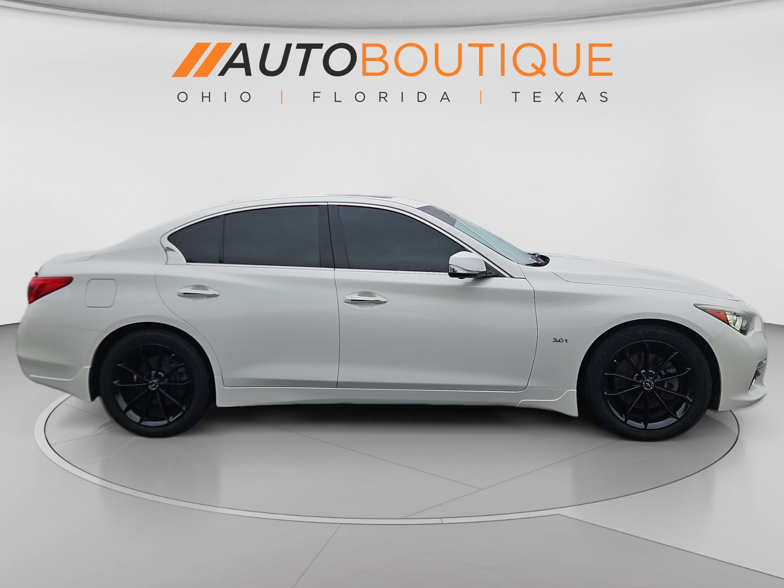 Used 2017 INFINITI Q50 3.0t Premium w/ Driver Assistance Package AWD/4WD image 6