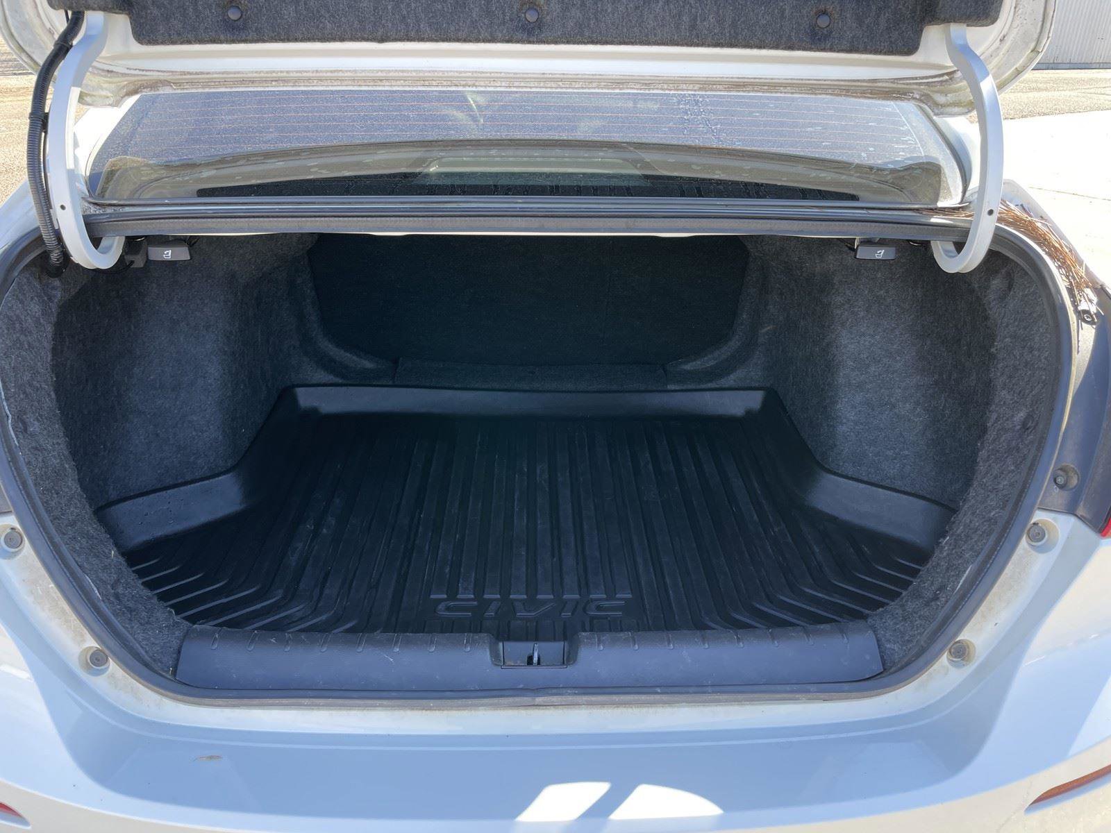 Used 2019 Honda Insight Touring image 37