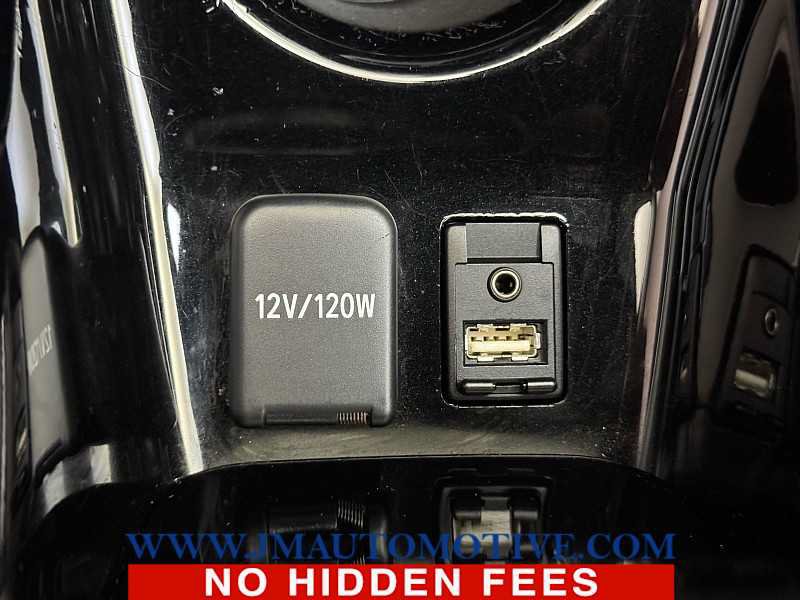 Used 2017 Toyota Prius Prime Premium FWD image 35