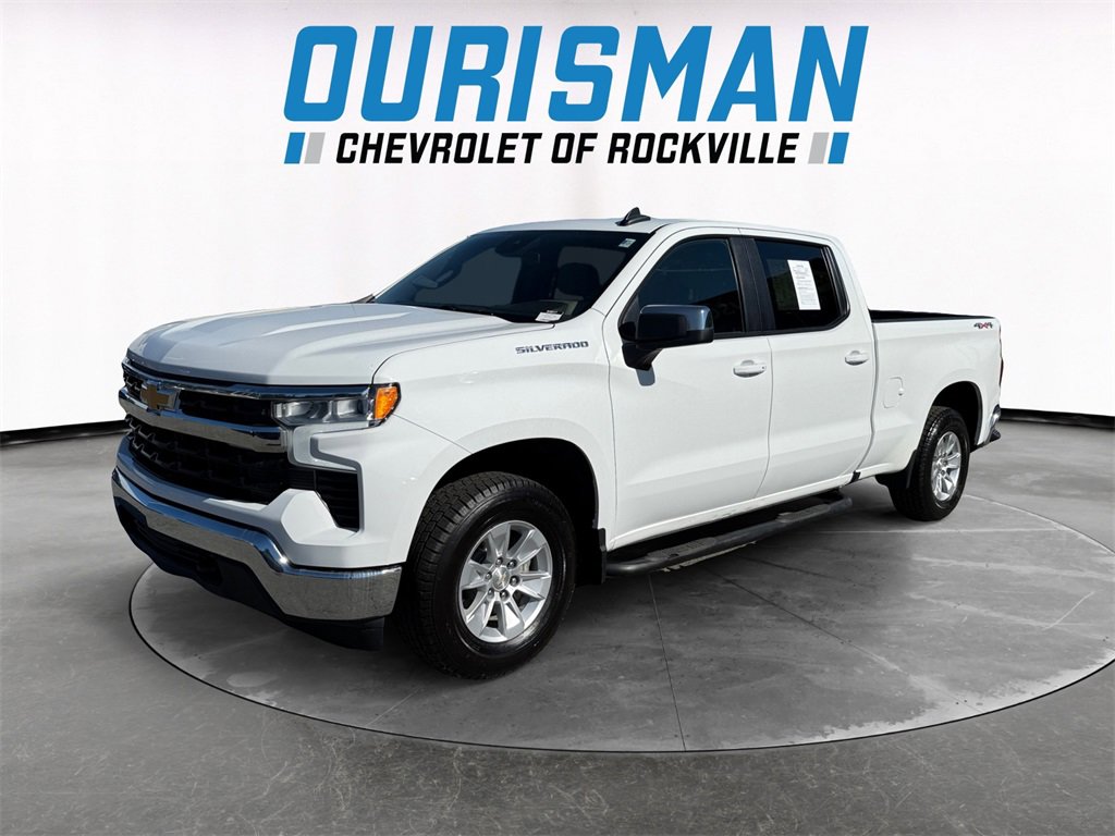 New 2026 Chevrolet Suburban Z71 w/ Sun And Tow Package image 2