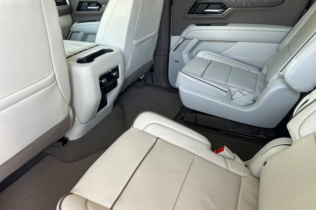 New 2026 GMC Yukon XL Denali AWD/4WD image 12