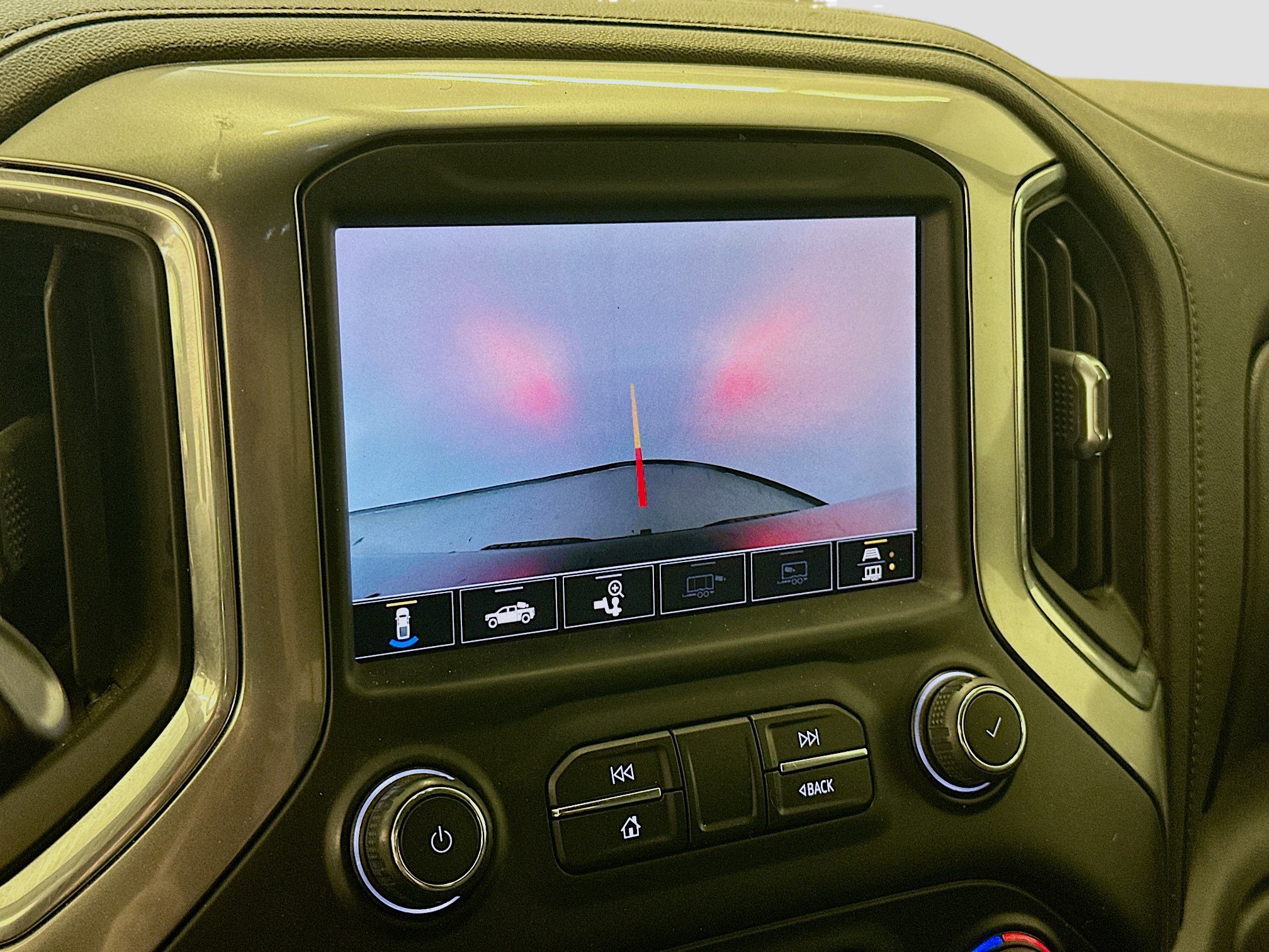 Used 2020 Chevrolet Silverado 1500 LT Trail Boss AWD/4WD image 23