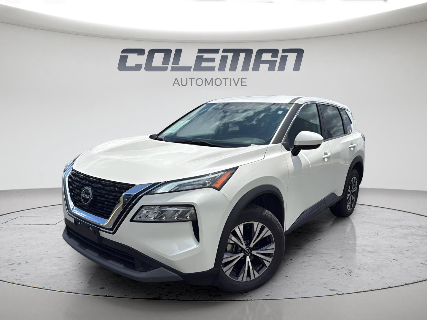 Used 2023 Nissan Rogue SV