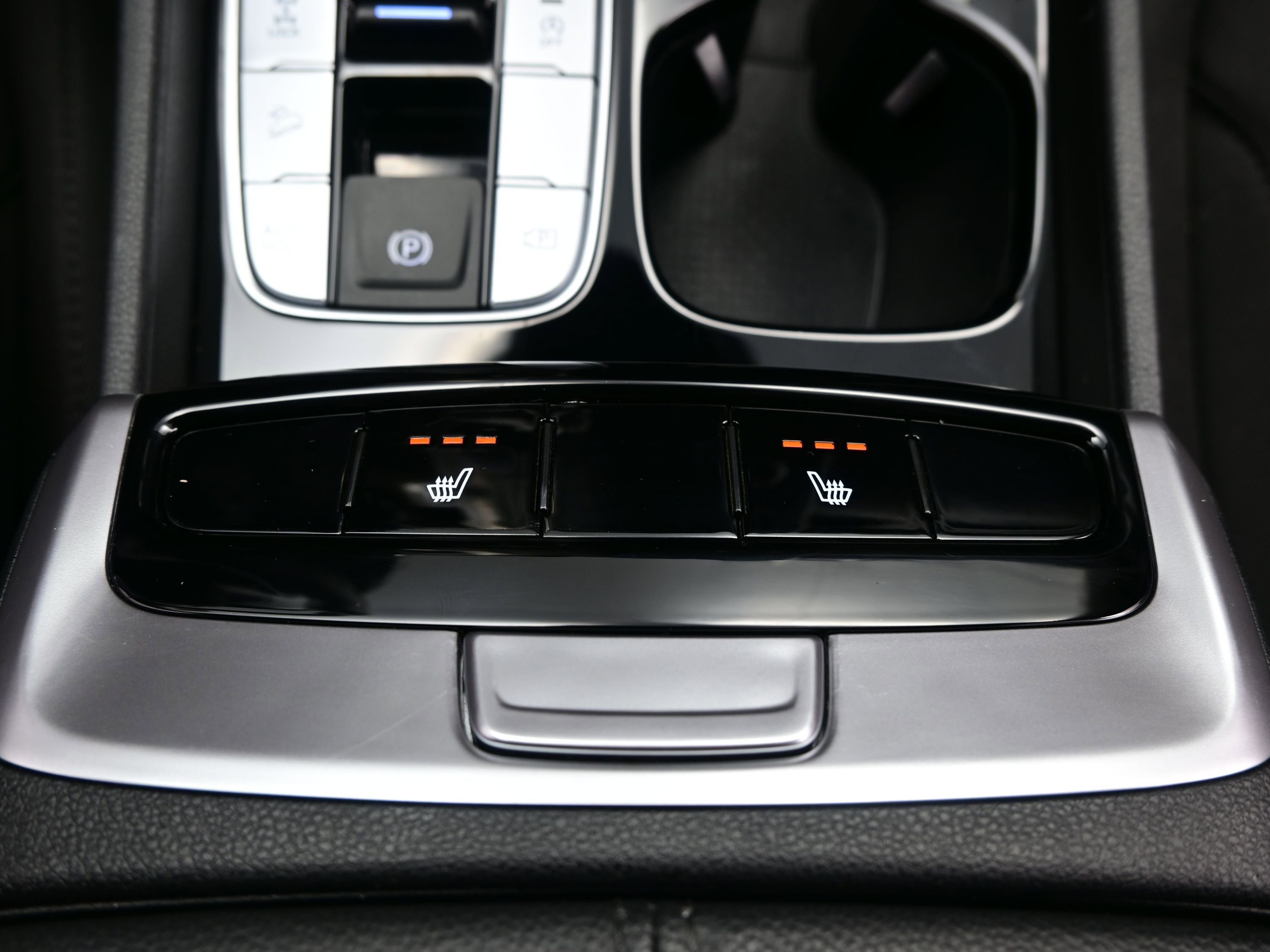 Used 2022 Hyundai Tucson SEL w/ Cargo Package image 22