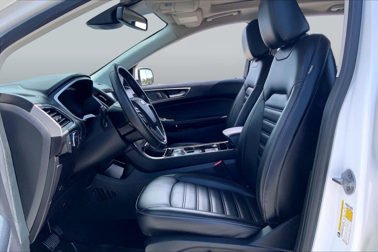 Used 2020 Ford Edge SEL w/ Convenience Package AWD/4WD image 8