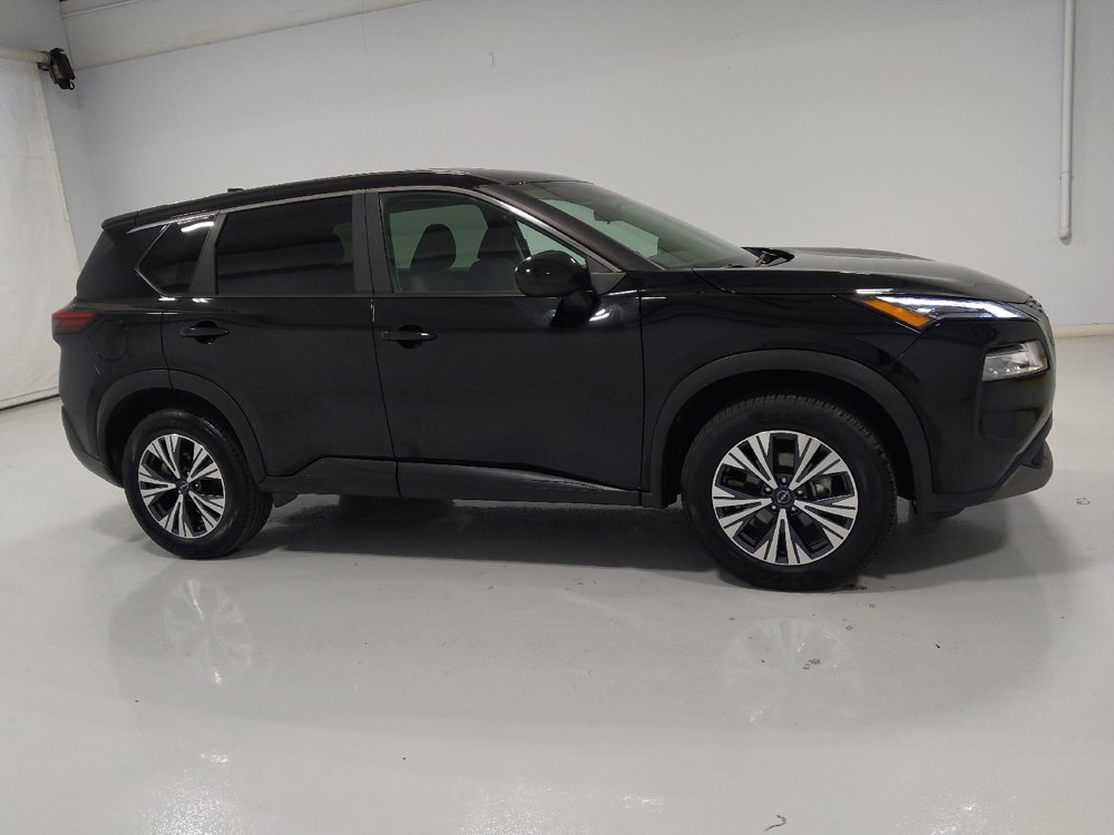 Used 2023 Nissan Rogue SV image 11
