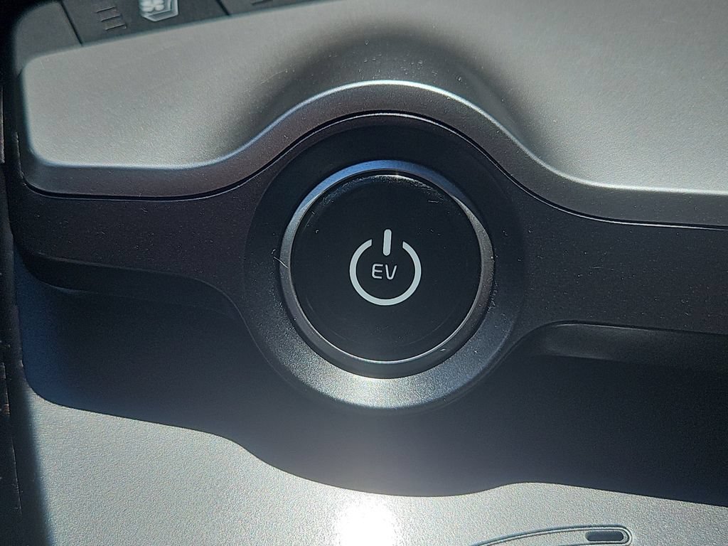 Certified 2023 Kia EV6 Wind AWD/4WD image 25