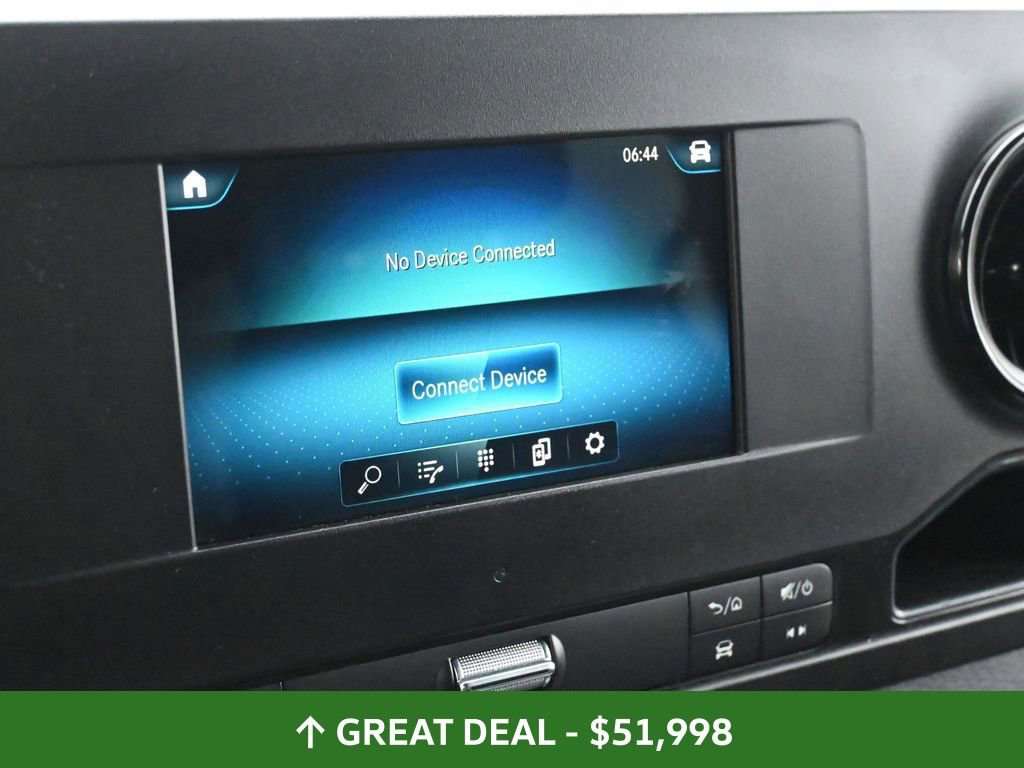 Used 2024 Mercedes-Benz Sprinter 2500 image 30