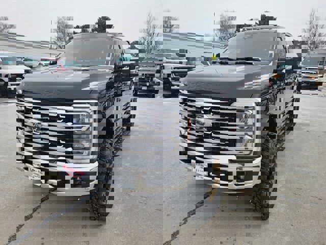 Used 2024 Ford F350 Lariat w/ Lariat Ultimate Package image 11