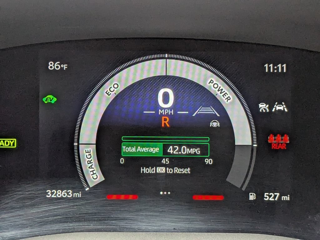 Certified 2025 Toyota Camry SE FWD image 25