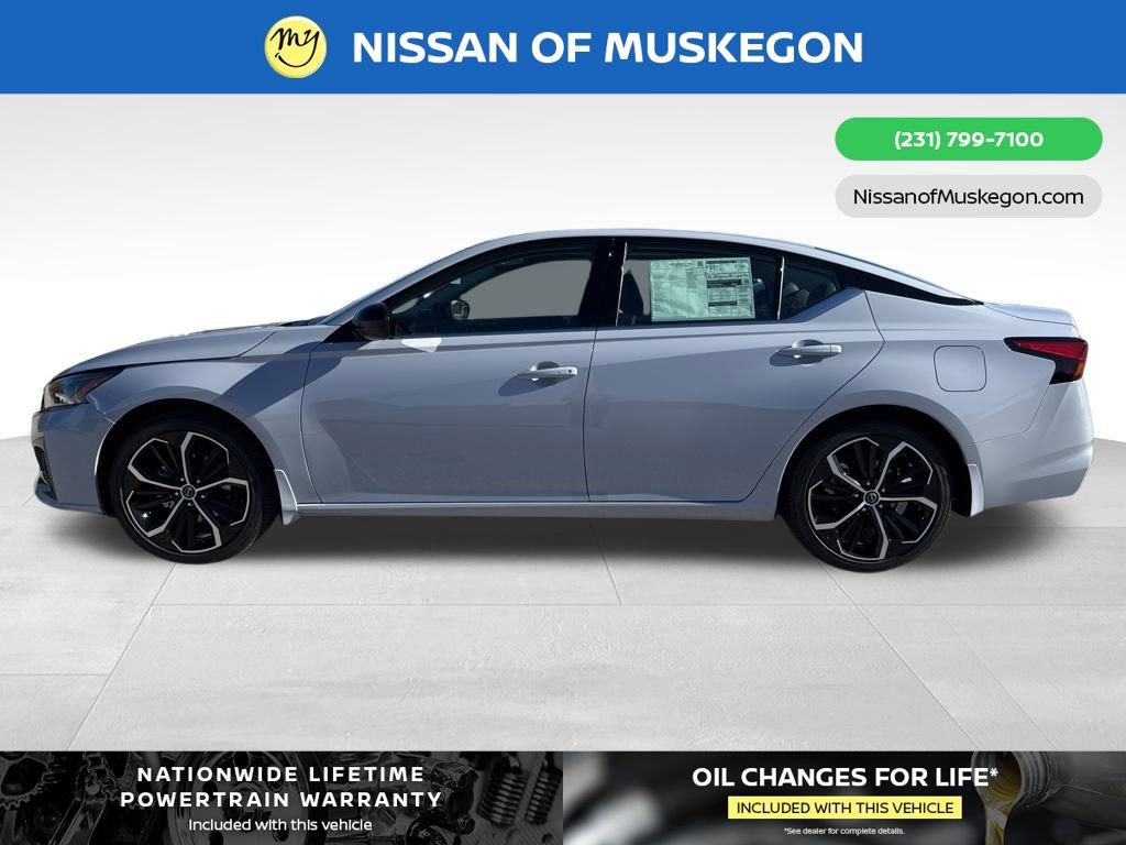 New 2025 Nissan Altima 2.5 SR w/ SR Premium Package image 4