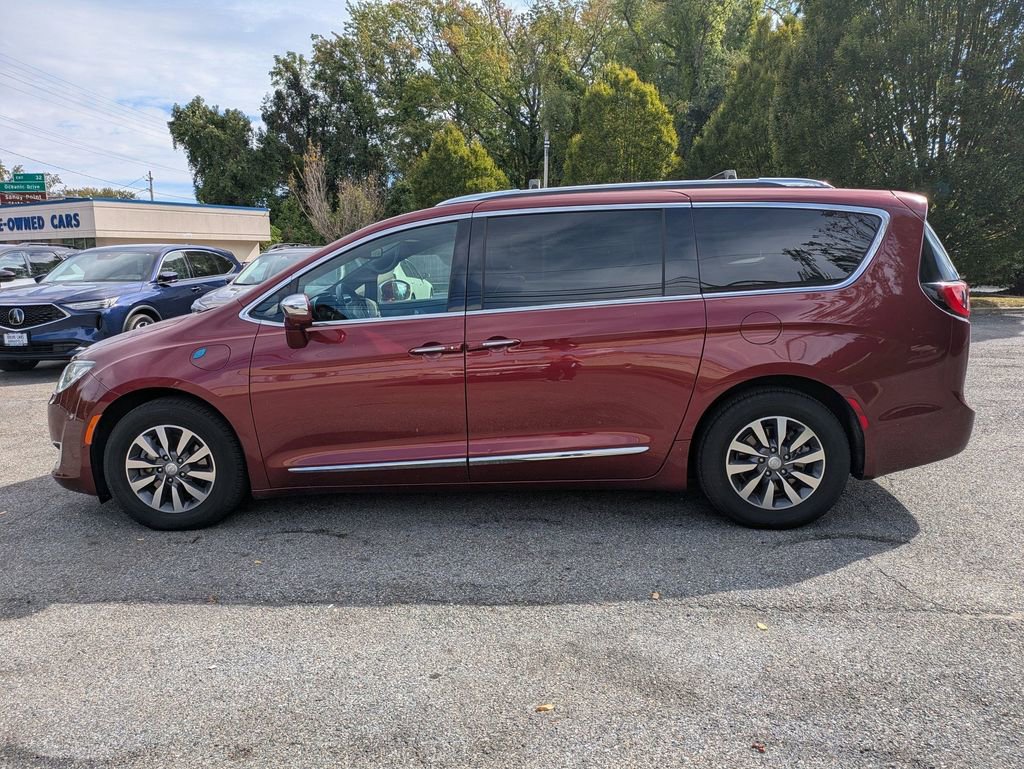 Used 2020 Chrysler Pacifica Limited w/ Advanced Safetytec Group image 4