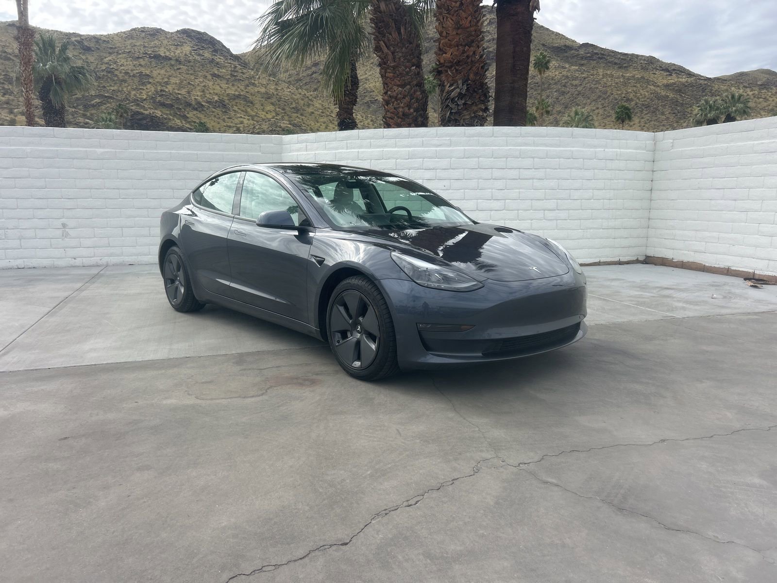 Used 2021 Tesla Model 3 Long Range video 3