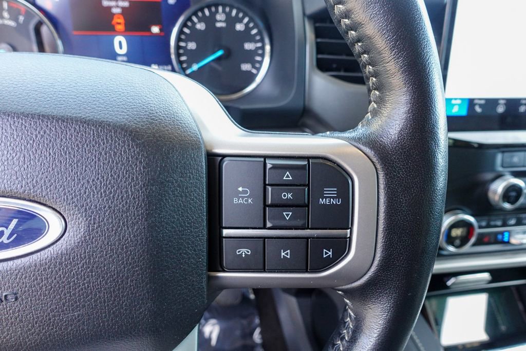Used 2024 Ford Expedition XLT image 17