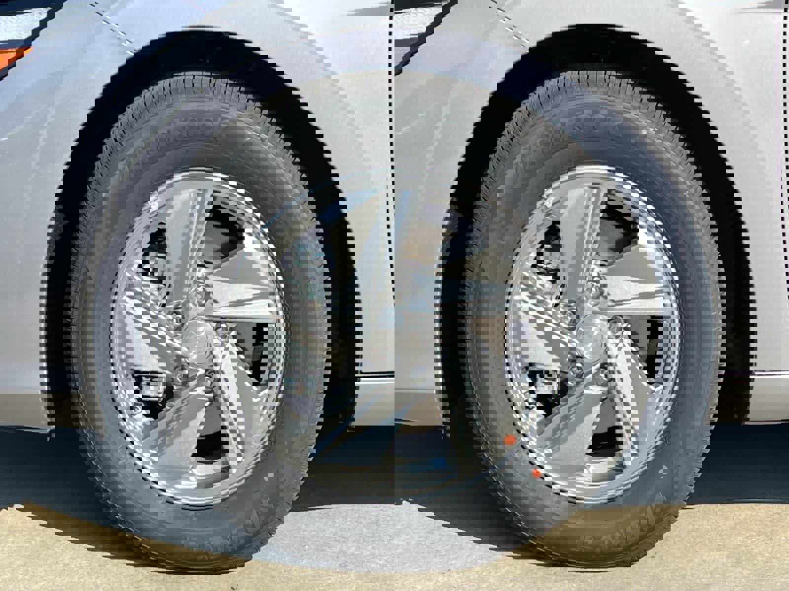 New 2026 Hyundai Elantra SE image 23