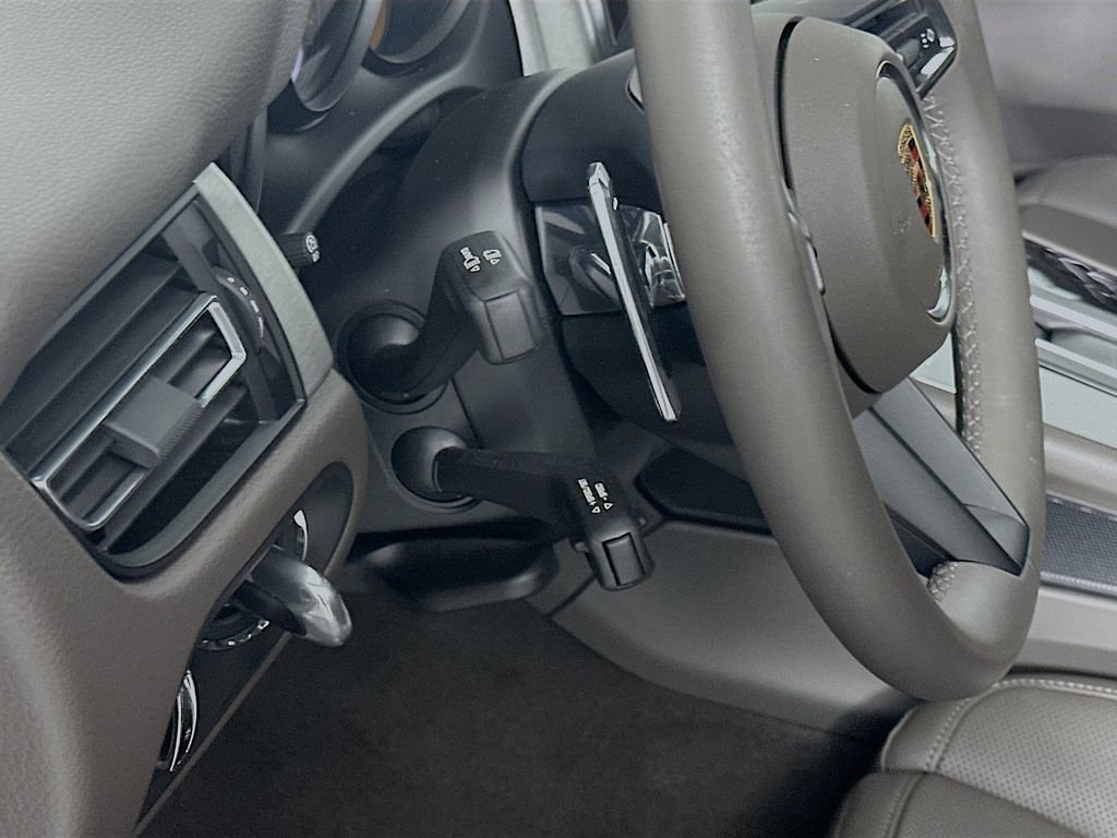New 2026 Porsche Macan Turbo image 11