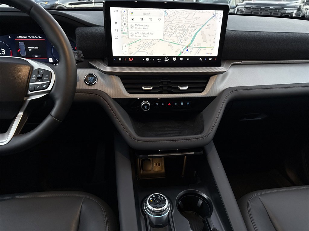 Used 2025 Ford Explorer Active w/ Active Comfort Package image 13