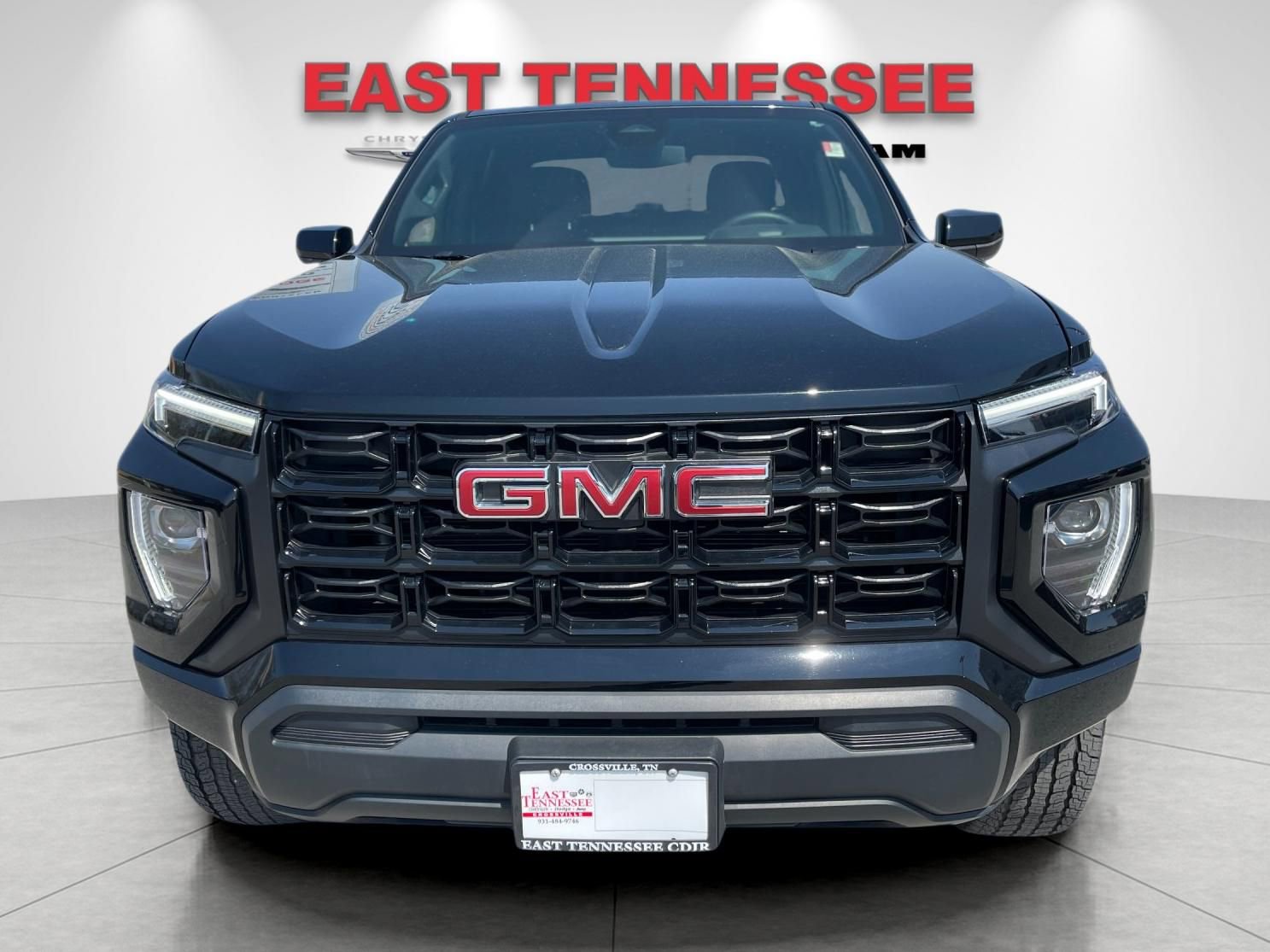 Used 2025 GMC Canyon Elevation image 9
