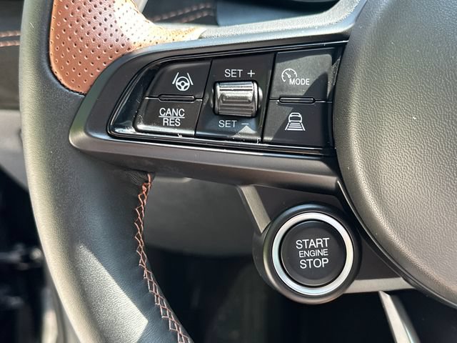 Used 2025 Alfa Romeo Tonale AWD/4WD image 29