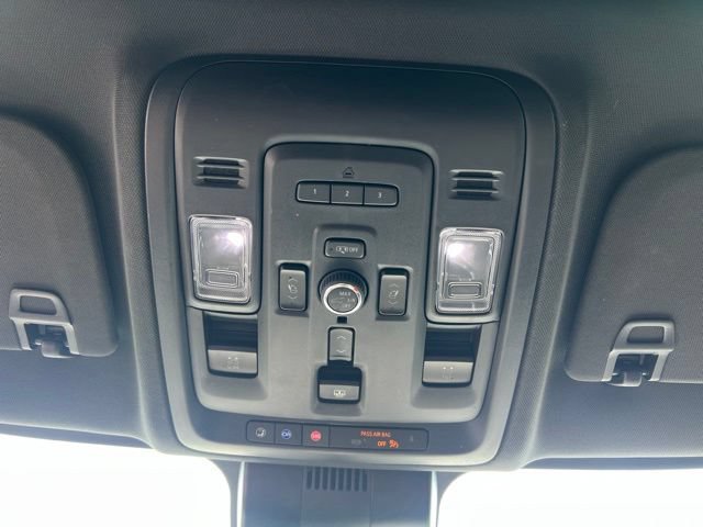 Used 2023 Chevrolet Tahoe Premier w/ Advanced Technology Package AWD/4WD image 42