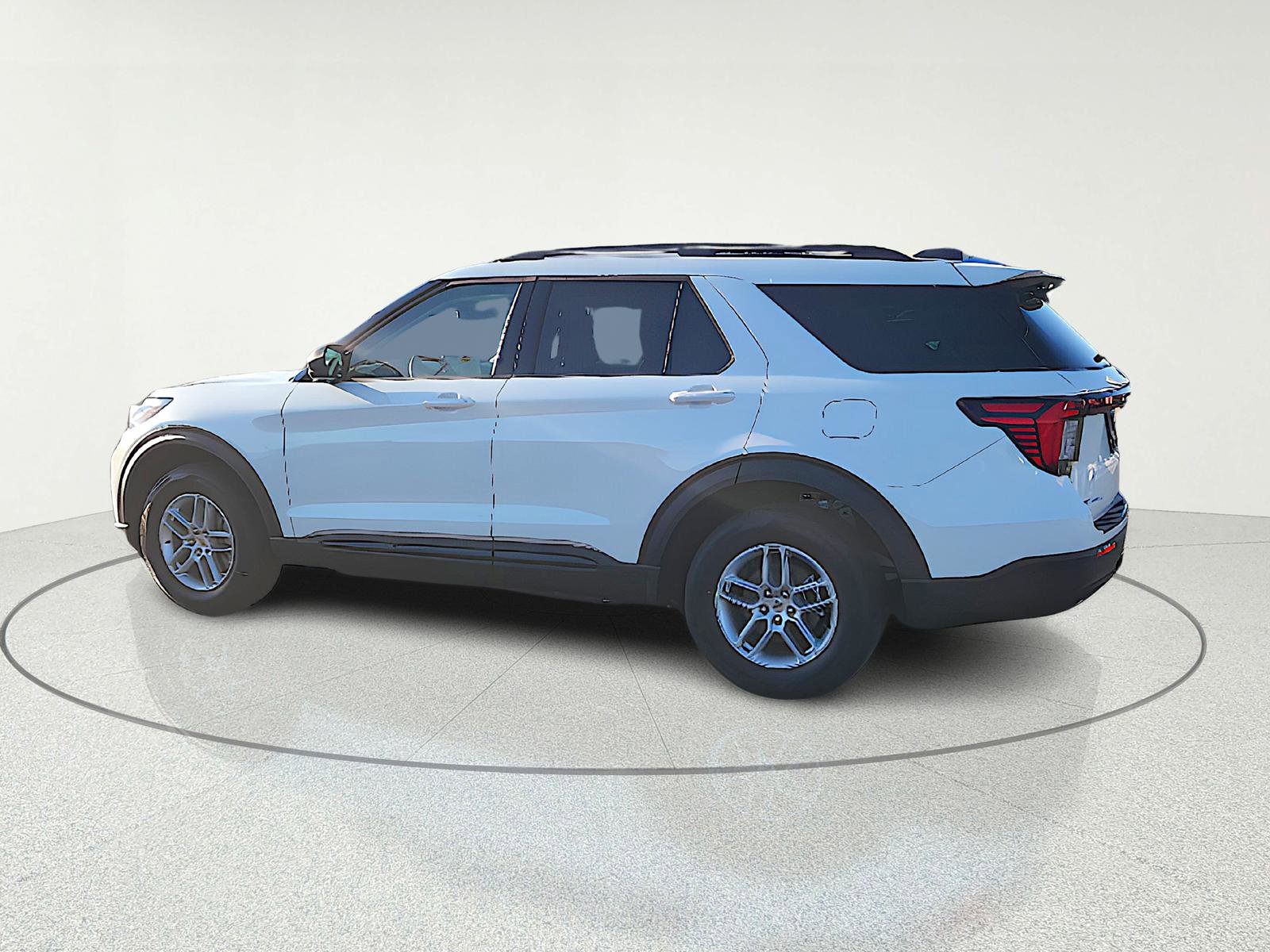 New 2026 Ford Explorer Active image 5