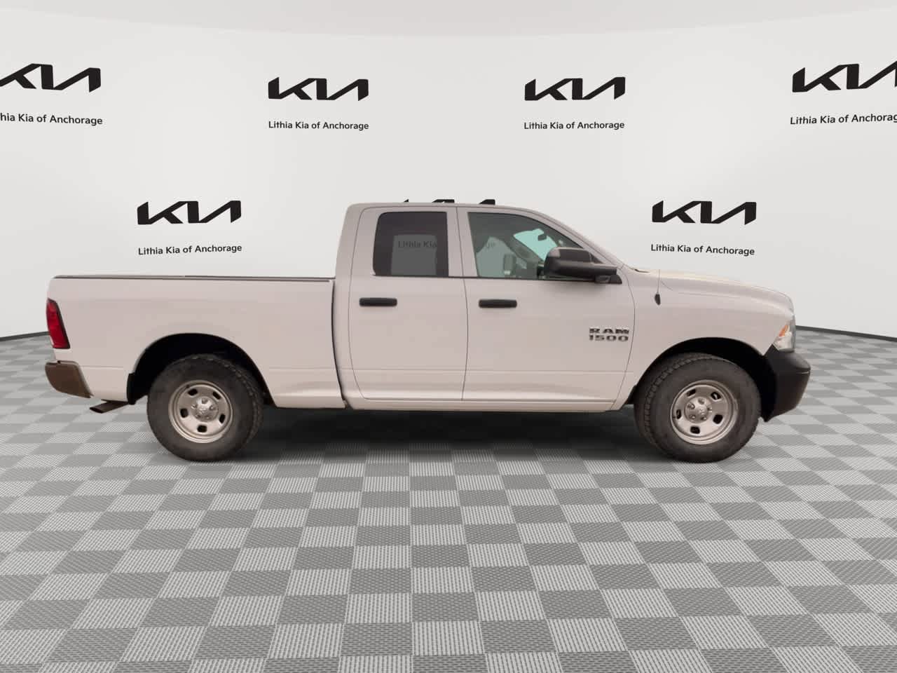 Used 2018 RAM 1500 Tradesman w/ Protection Group AWD/4WD image 2